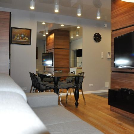 Apartament Centrum Solna Parking Free Kielce Exteriör bild
