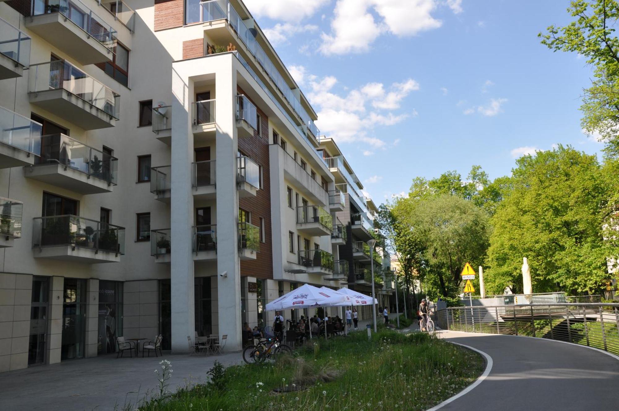Apartament Centrum Solna Parking Free Kielce Exteriör bild