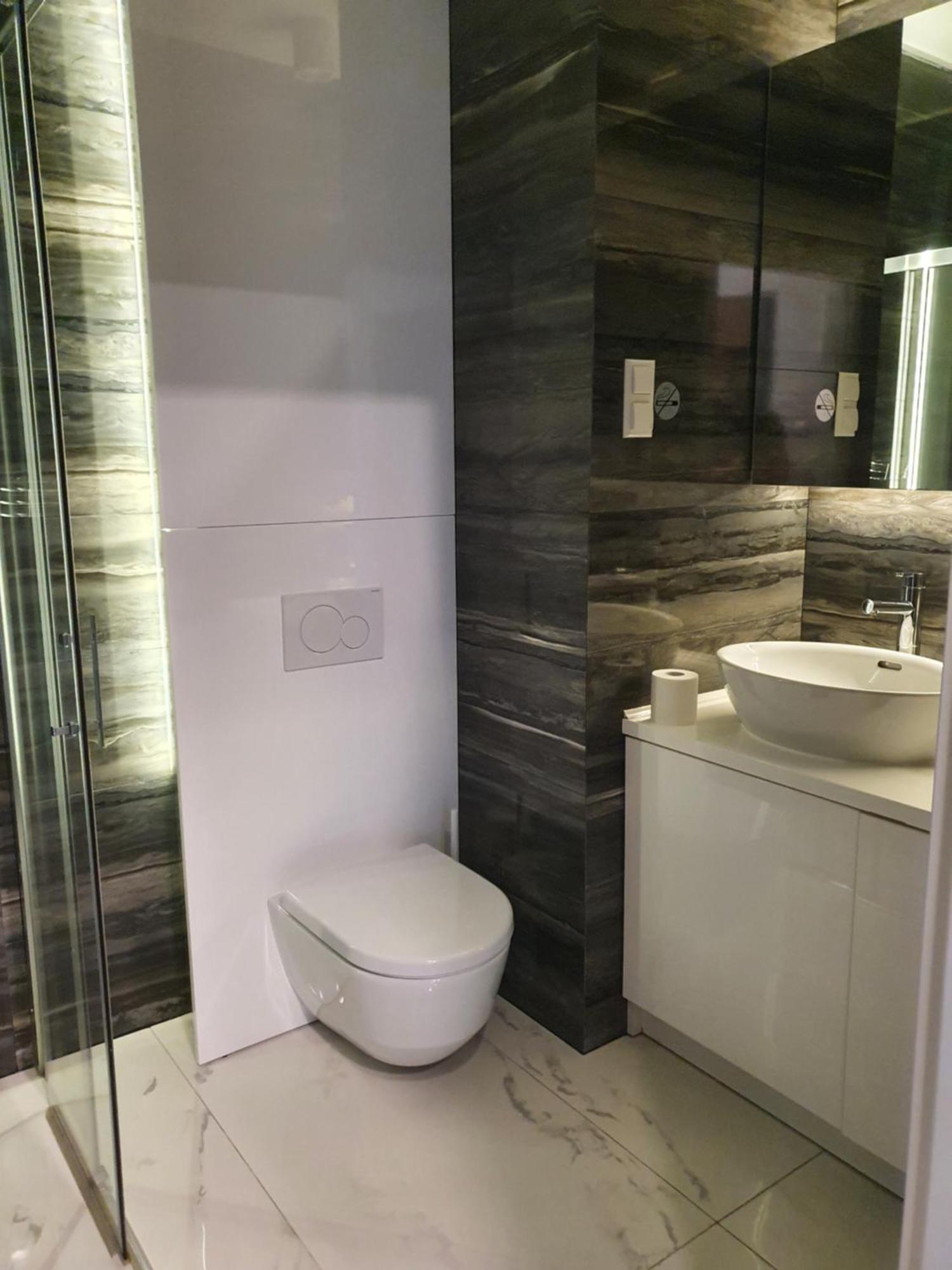 Apartament Centrum Solna Parking Free Kielce Exteriör bild