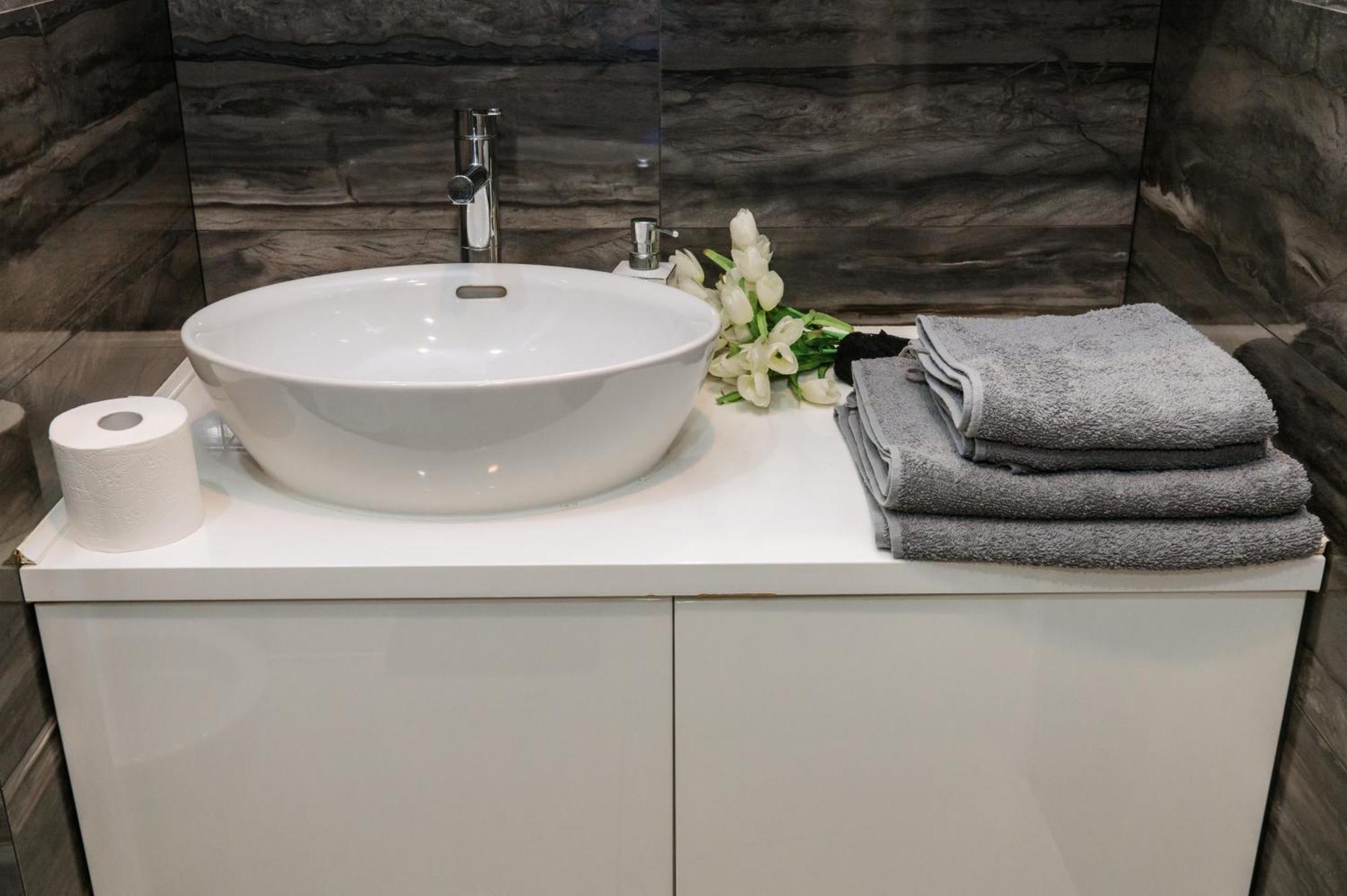 Apartament Centrum Solna Parking Free Kielce Exteriör bild